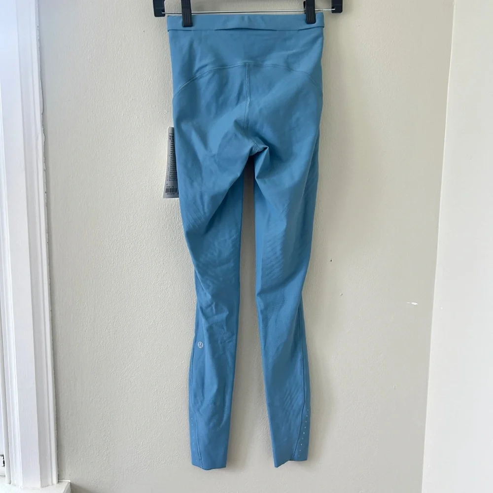 lululemon athletica SenseKnit Running HR Tight 28” Sky Blue Leggings - Picture 2 of 5
